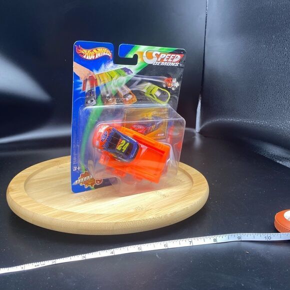 NIOB Hotwheels Speed Demon Jeff Gordon stock car by Mattel 2003 - Picture 3 of 8